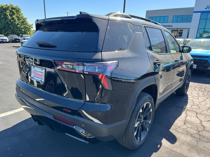 Chevrolet Equinox Vehicle Image 03