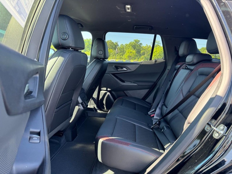 Chevrolet Equinox Vehicle Image 07