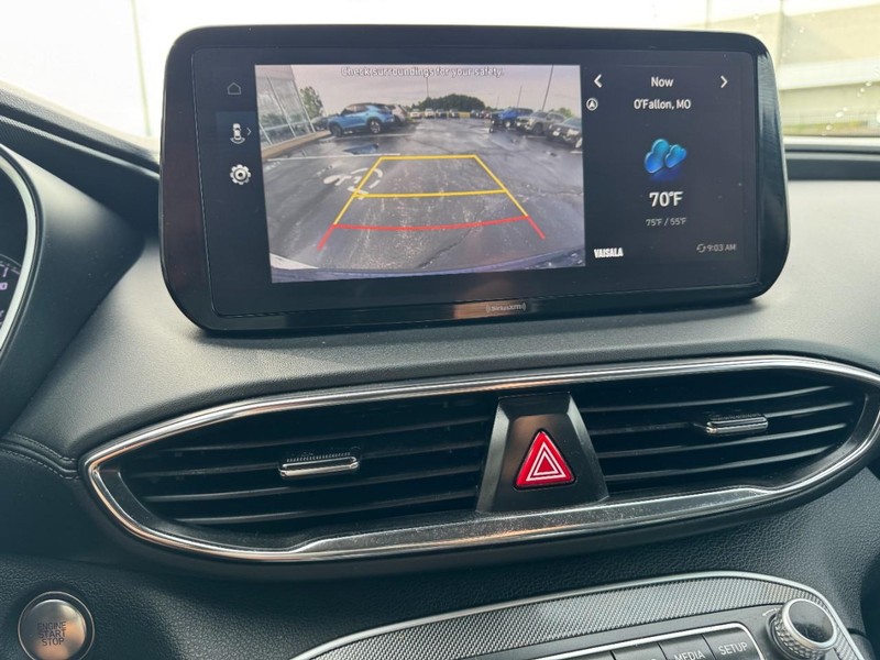 Hyundai Santa Fe Vehicle Image 21