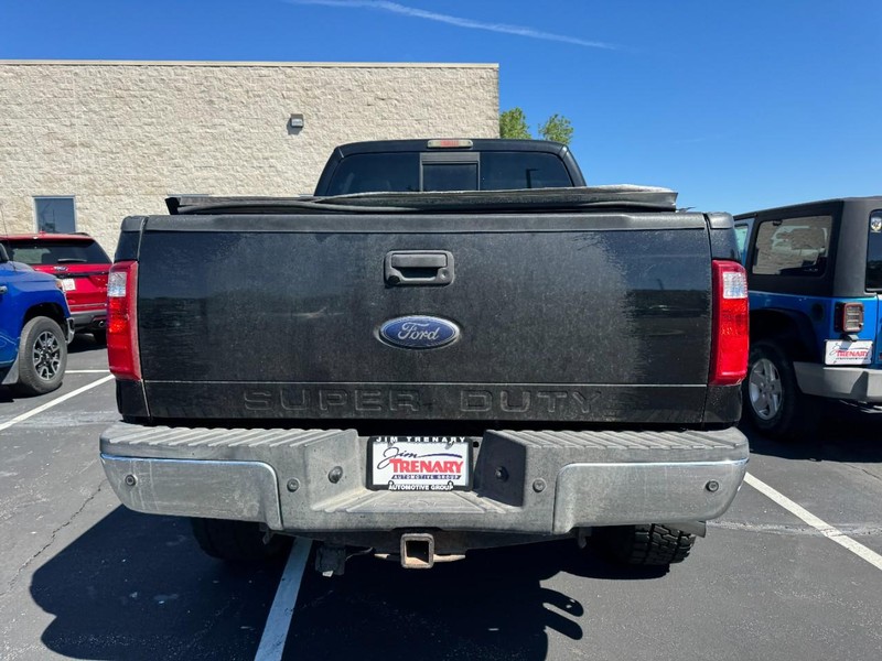 Ford Super Duty F-350 SRW Vehicle Image 03