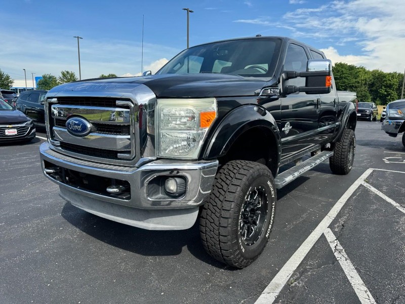 Ford Super Duty F-350 SRW Vehicle Image 09