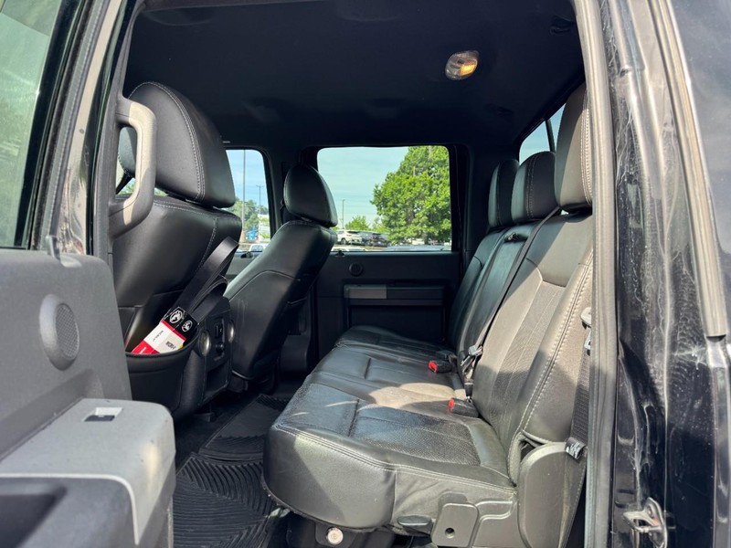 Ford Super Duty F-350 SRW Vehicle Image 11