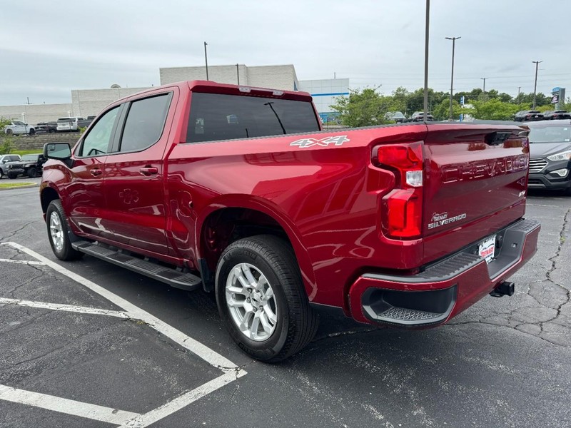 Chevrolet Silverado 1500 Vehicle Image 05