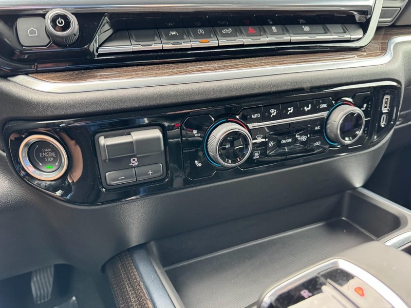 Chevrolet Silverado 1500 Vehicle Image 19
