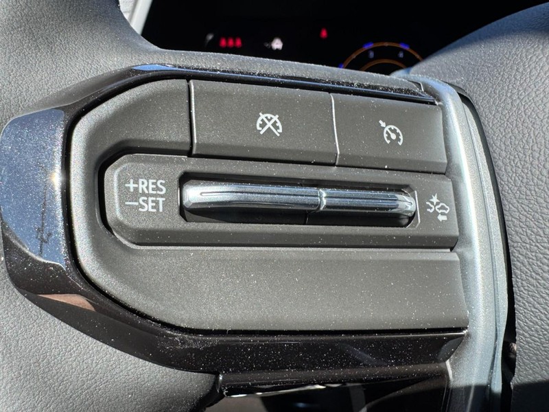 Chevrolet Colorado Vehicle Image 10