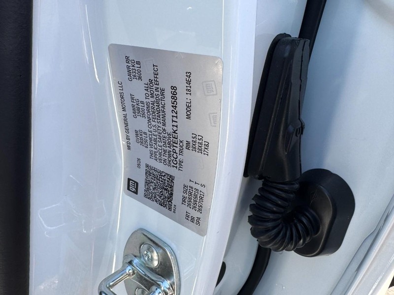 Chevrolet Colorado Vehicle Image 17