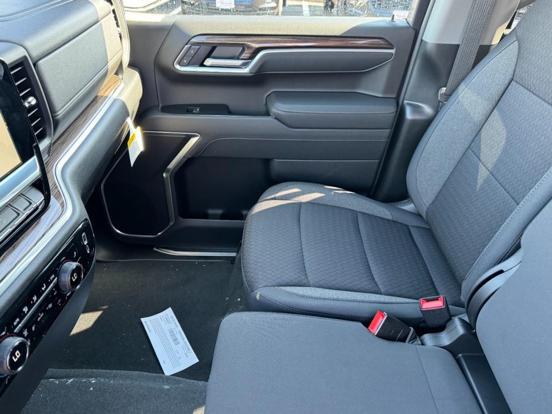 Chevrolet Silverado 1500 Vehicle Image 10