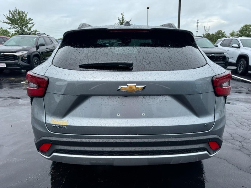 Chevrolet Trax Vehicle Image 04