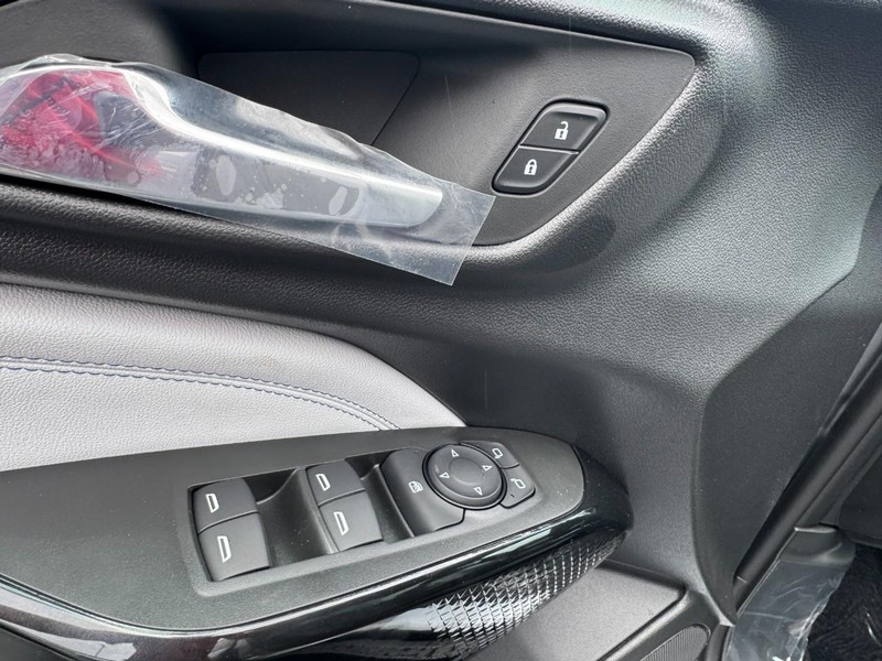 Chevrolet Trax Vehicle Image 08