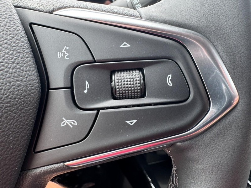 Chevrolet Trax Vehicle Image 11
