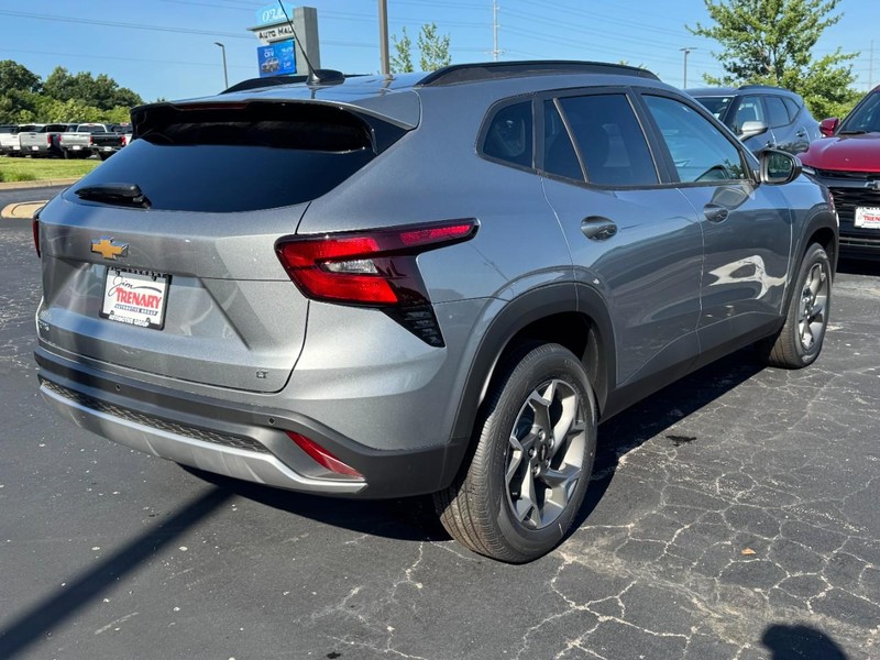 Chevrolet Trax Vehicle Image 03