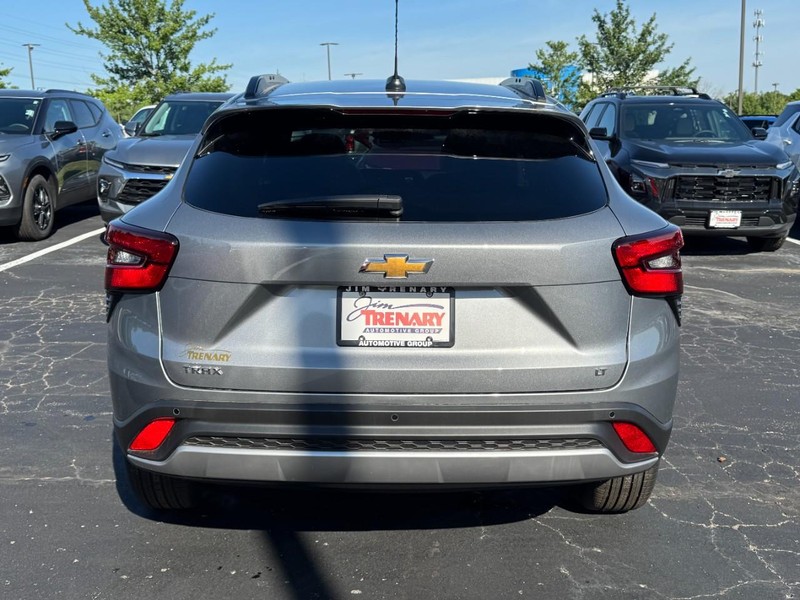 Chevrolet Trax Vehicle Image 04