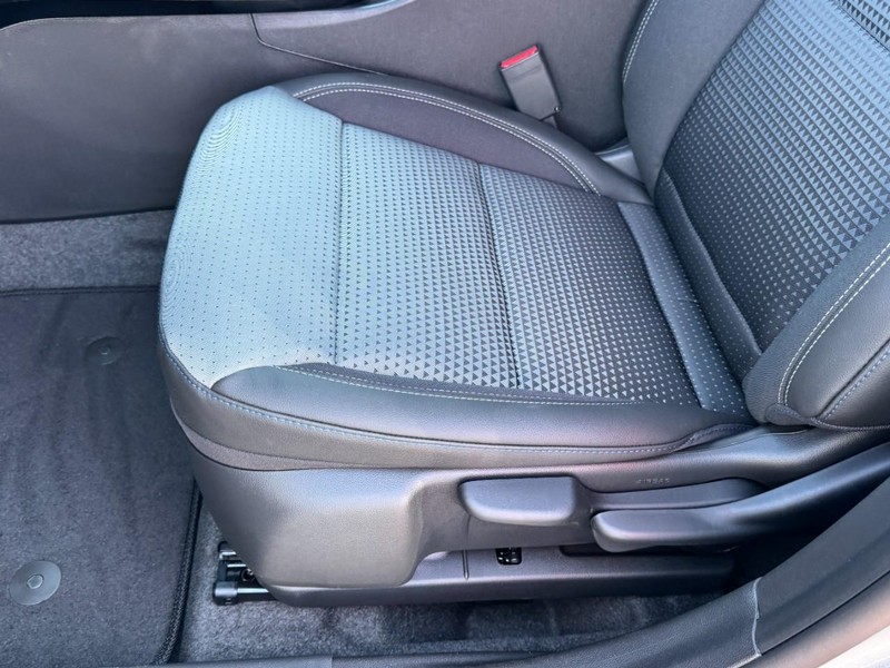 Chevrolet Trax Vehicle Image 09