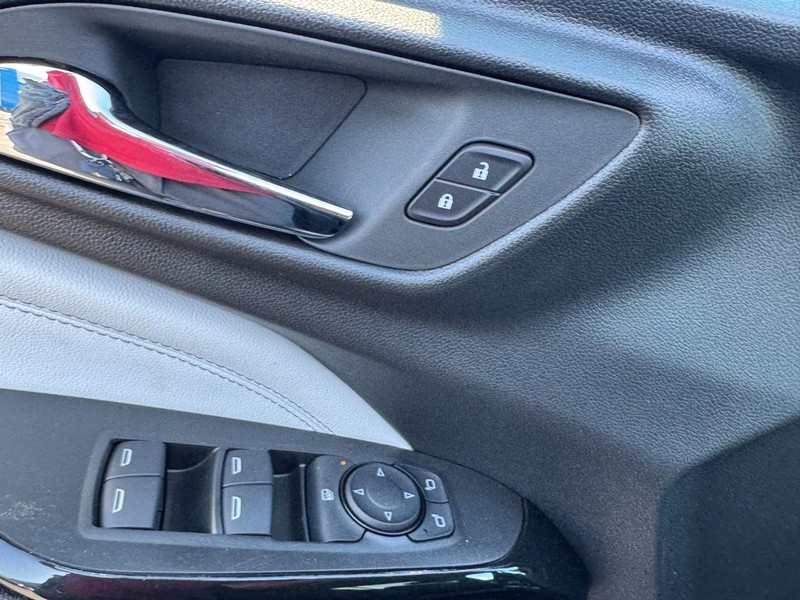 Chevrolet Trax Vehicle Image 10