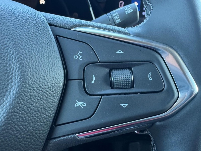 Chevrolet Trax Vehicle Image 12