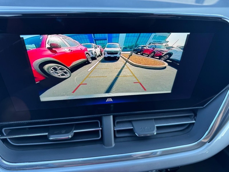 Chevrolet Trax Vehicle Image 15