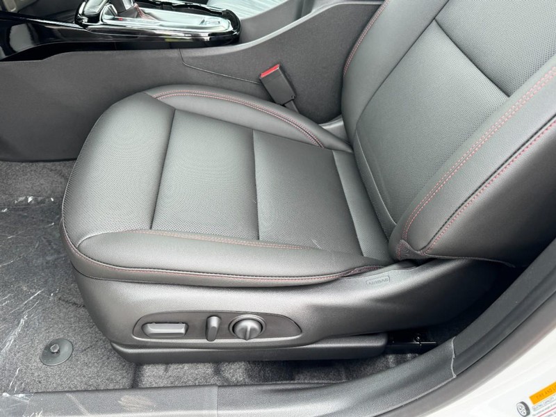 Chevrolet Trax Vehicle Image 08