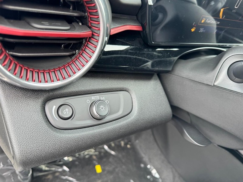 Chevrolet Trax Vehicle Image 10