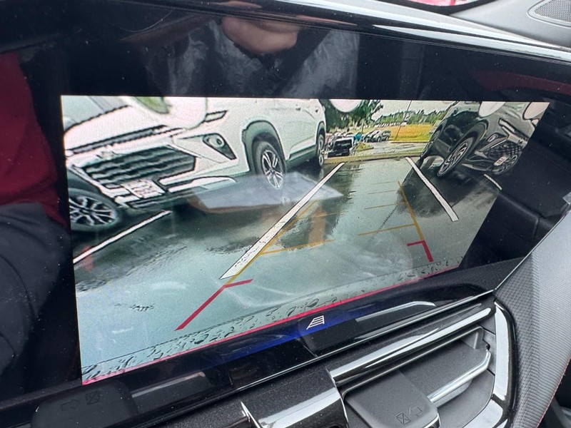 Chevrolet TrailBlazer Vehicle Image 14
