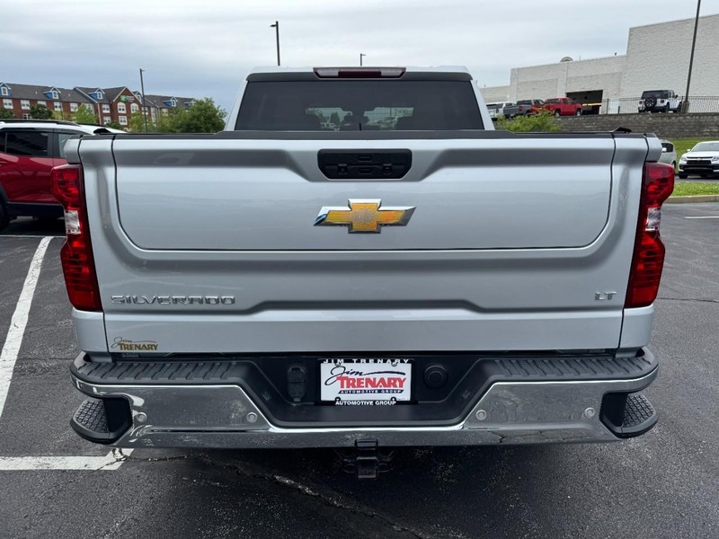 Chevrolet Silverado 1500 Vehicle Image 04