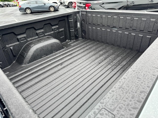 2026 Chevrolet Silverado 1500 High Country - Photo 6