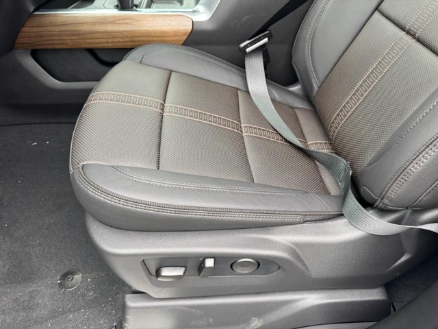 2026 Chevrolet Silverado 1500 High Country - Photo 10