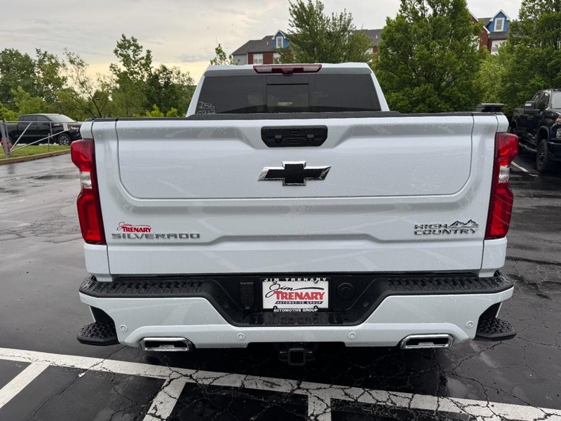 Chevrolet Silverado 1500 Vehicle Image 05