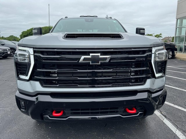 2026 Chevrolet Silverado 2500HD LTZ - Photo 9