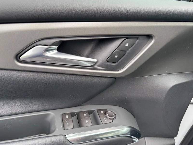 Chevrolet Traverse Vehicle Image 11