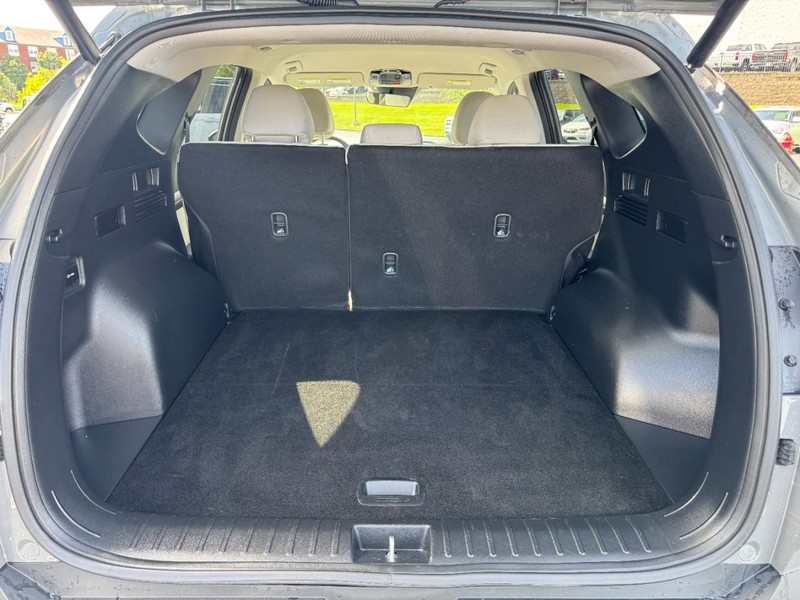 Hyundai Tucson Vehicle Image 06