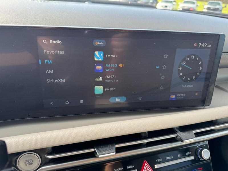 Hyundai Tucson Vehicle Image 19