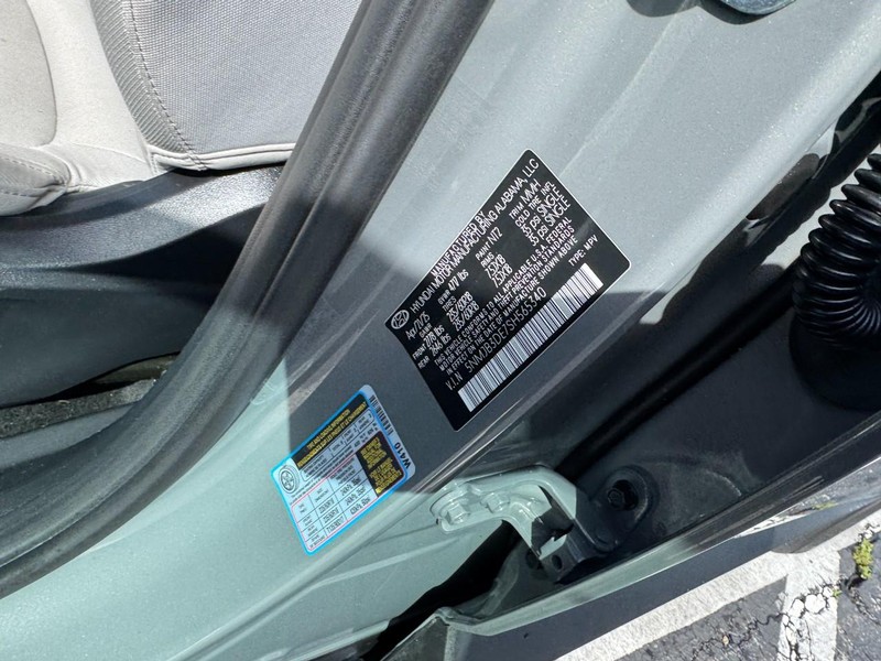 Hyundai Tucson Vehicle Image 23