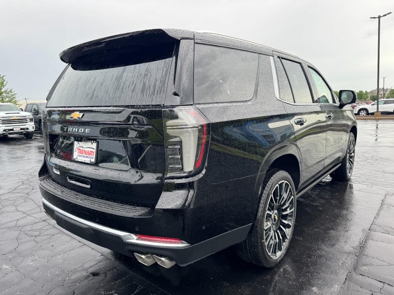 Chevrolet Tahoe Vehicle Image 03