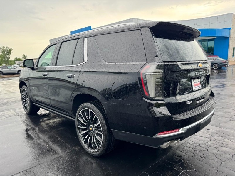 Chevrolet Tahoe Vehicle Image 05