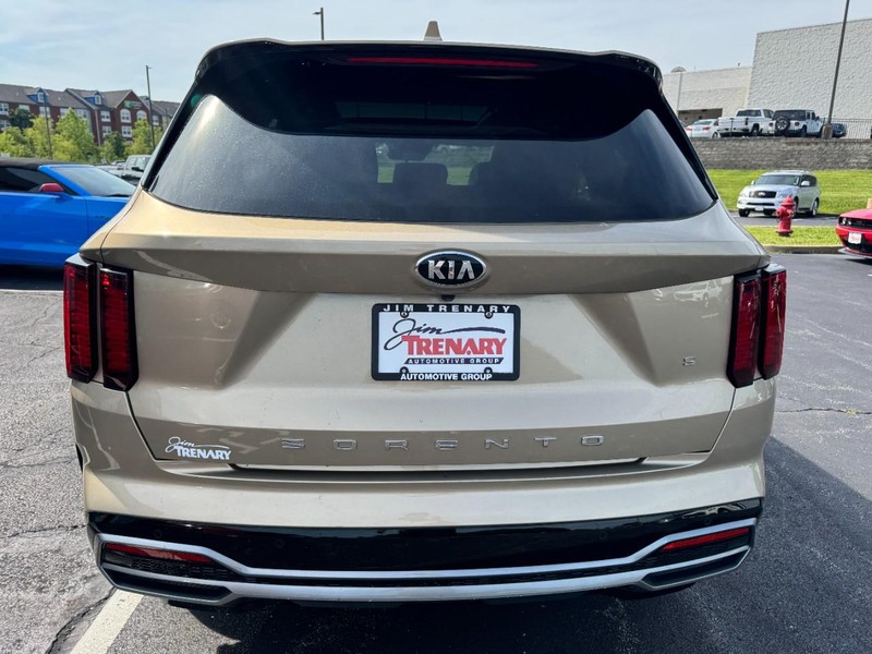 Kia Sorento Vehicle Image 04