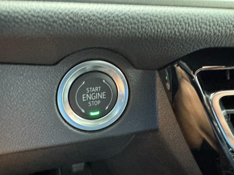 Chevrolet Traverse Vehicle Image 18
