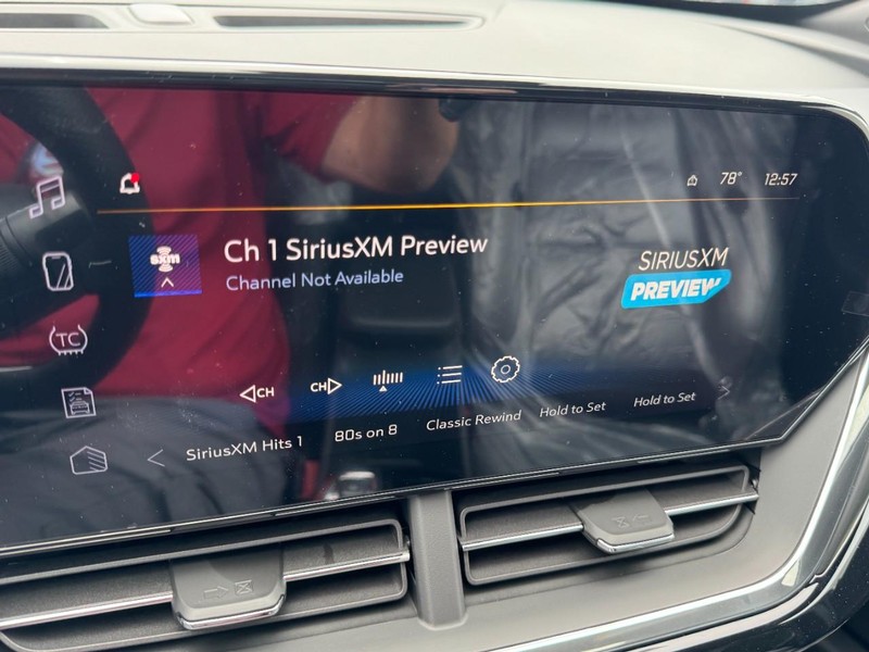 Chevrolet Trax Vehicle Image 15