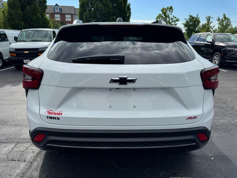 Chevrolet Trax Vehicle Image 04