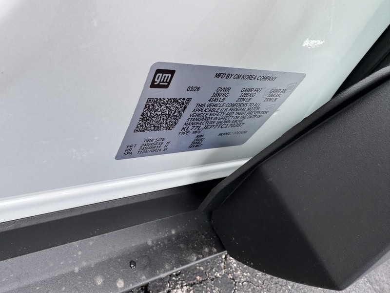 Chevrolet Trax Vehicle Image 16