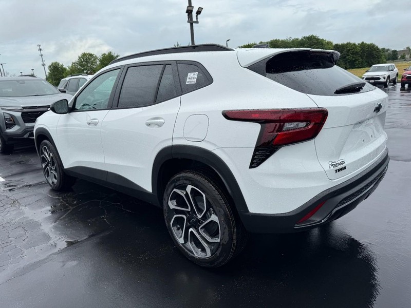 Chevrolet Trax Vehicle Image 05
