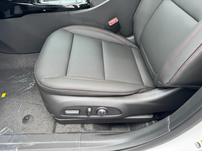 Chevrolet Trax Vehicle Image 08