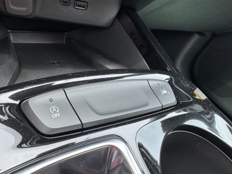 Chevrolet Trax Vehicle Image 15