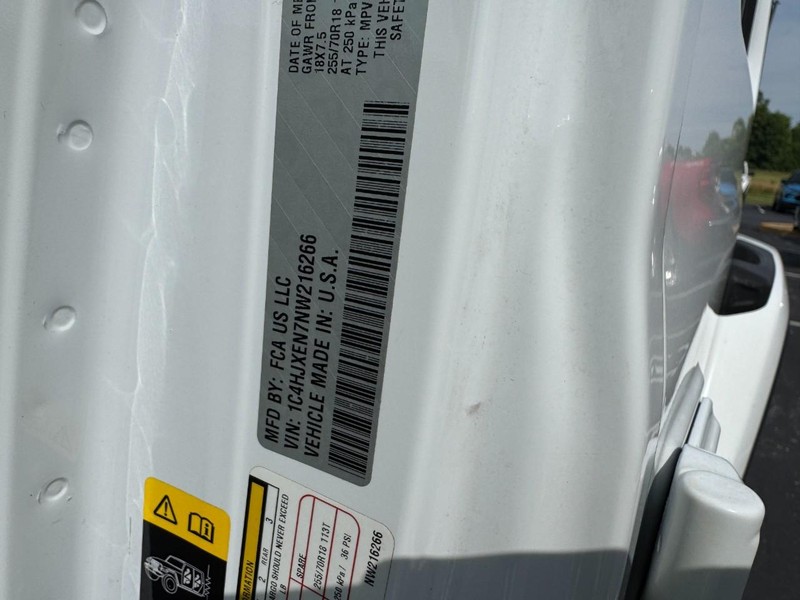 Jeep Wrangler Vehicle Image 23