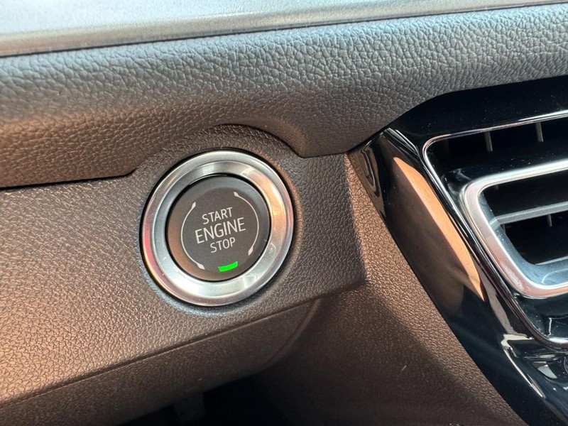 Chevrolet Traverse Vehicle Image 16