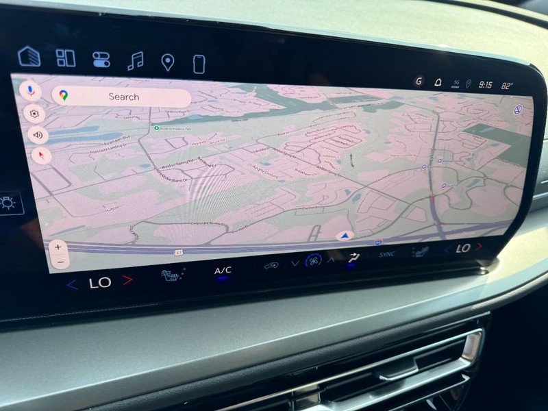 Chevrolet Traverse Vehicle Image 15