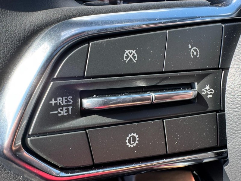Chevrolet Equinox Vehicle Image 12