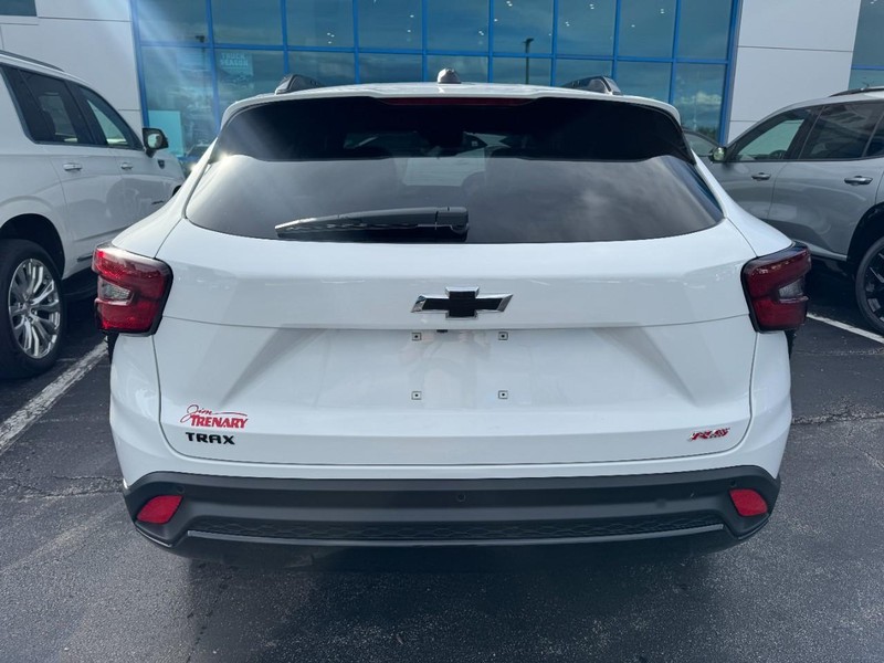 Chevrolet Trax Vehicle Image 04
