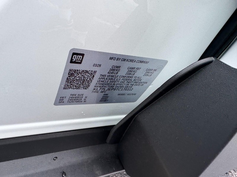 Chevrolet Trax Vehicle Image 16