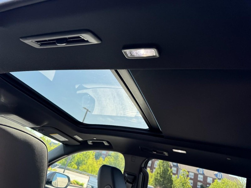 Chevrolet Traverse Vehicle Image 08
