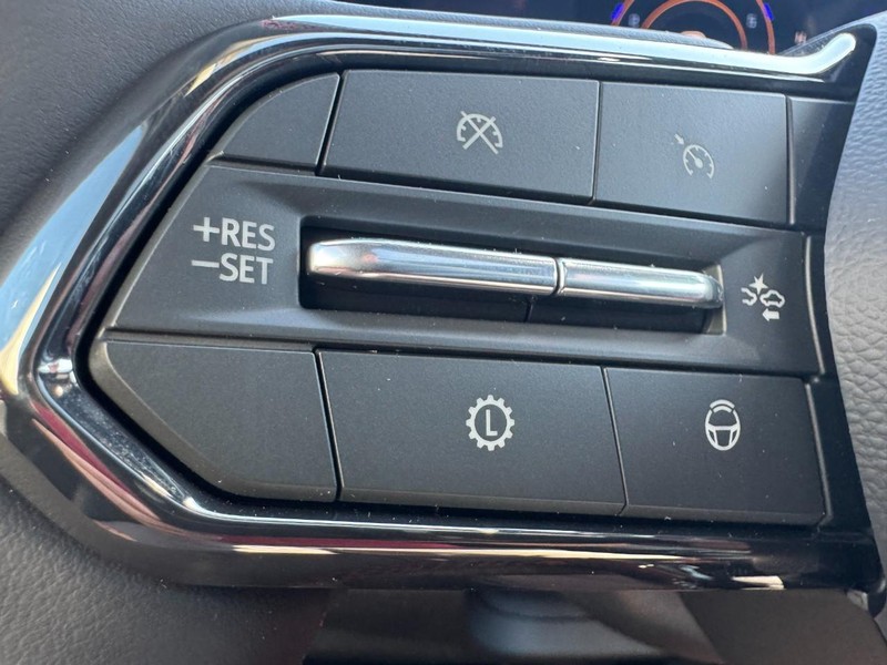 Chevrolet Traverse Vehicle Image 13